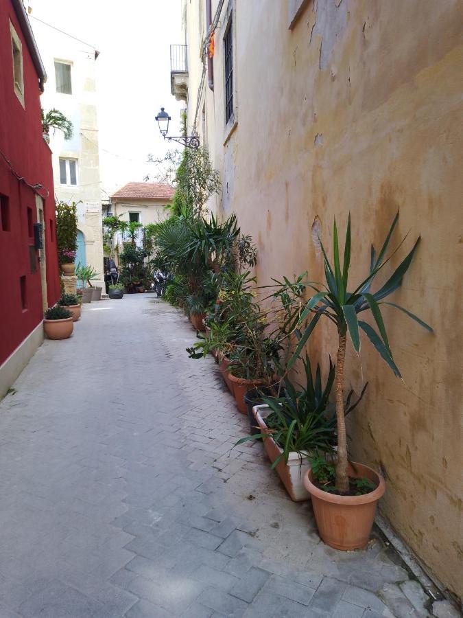 Casa Giulietta, Ronco Del Carmelo 2 Apartman Szirakúza Kültér fotó